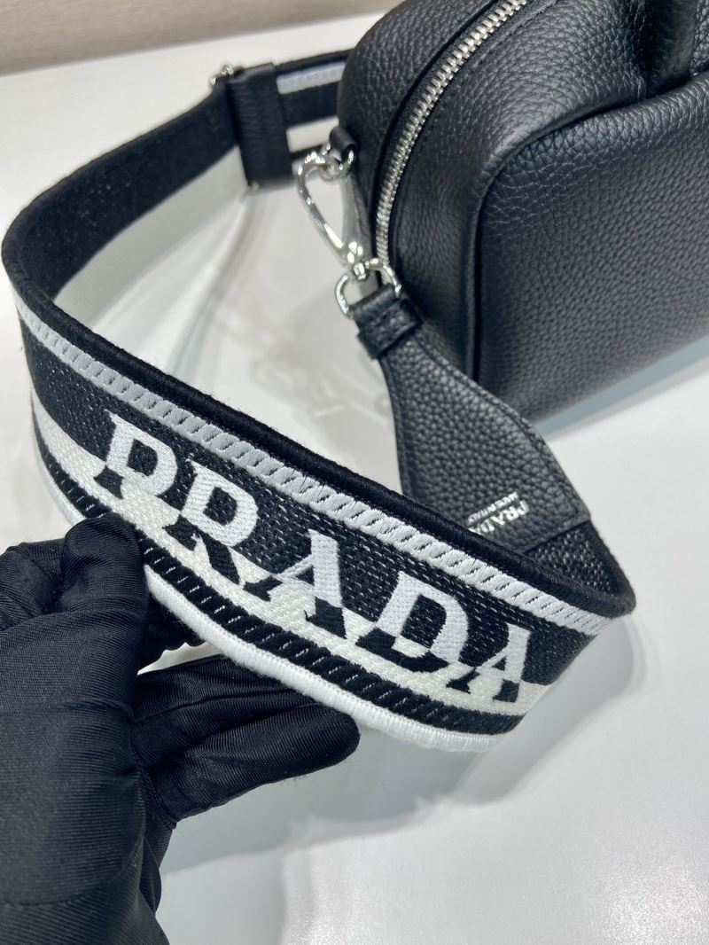 Pra*a top handle bags